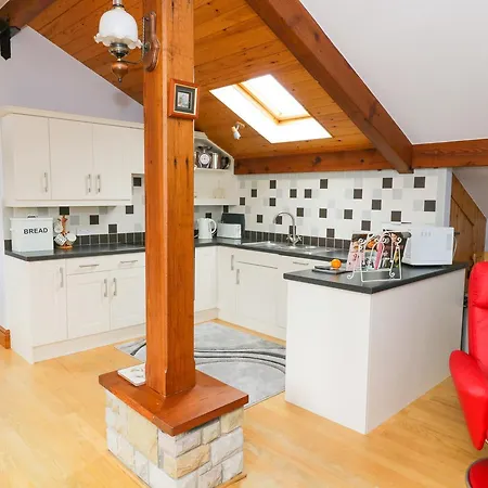 Holiday home Hazelwood *